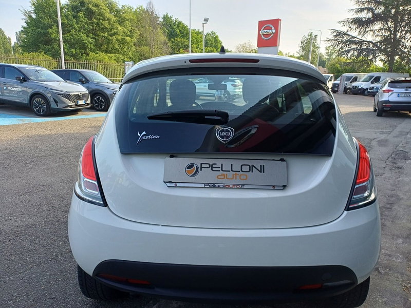 Lancia Ypsilon usata a Modena (6)