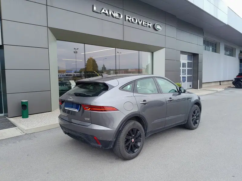 Jaguar E-Pace usata a Cuneo (8)