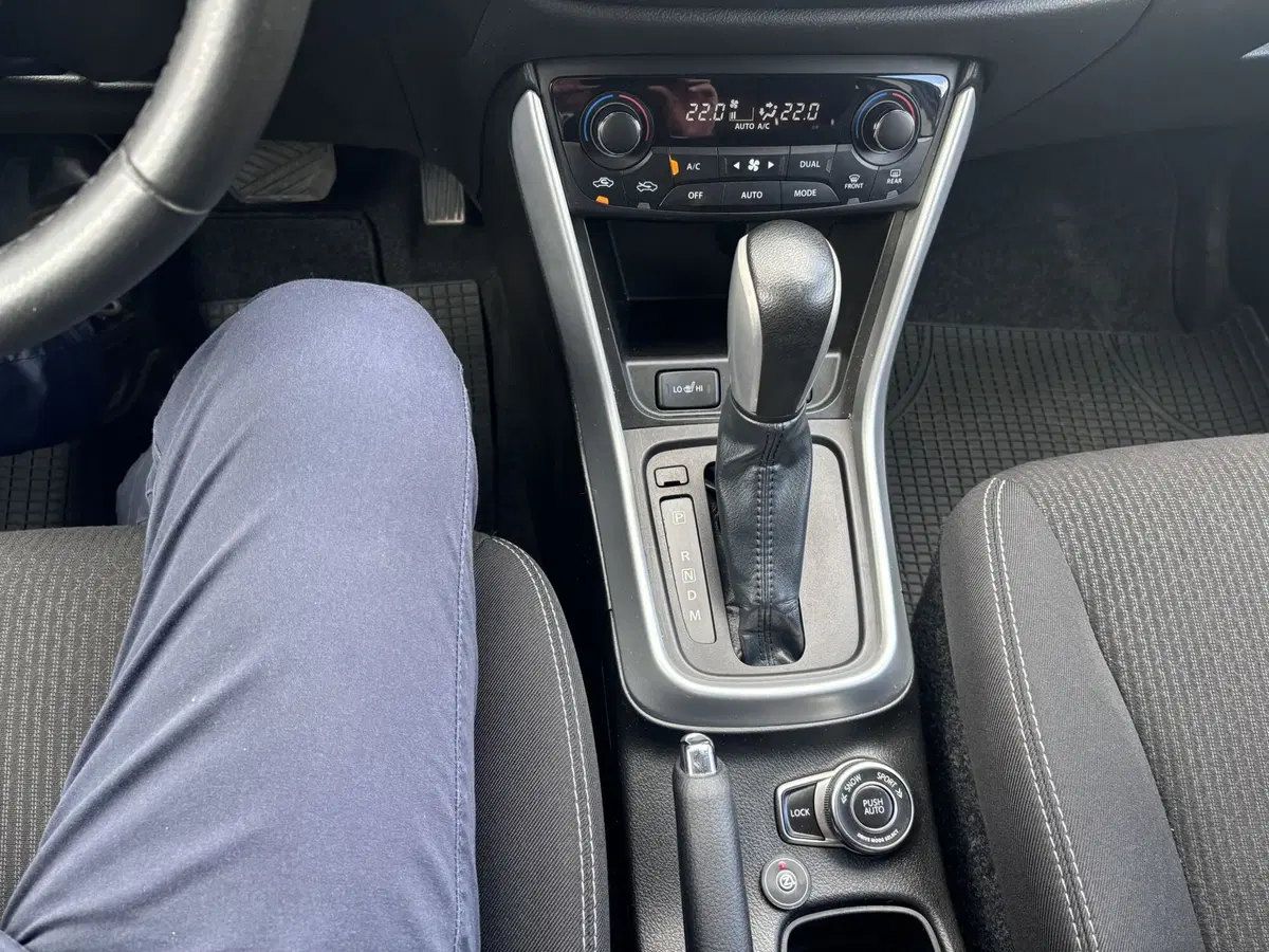 Suzuki S-Cross usata a Ancona (17)
