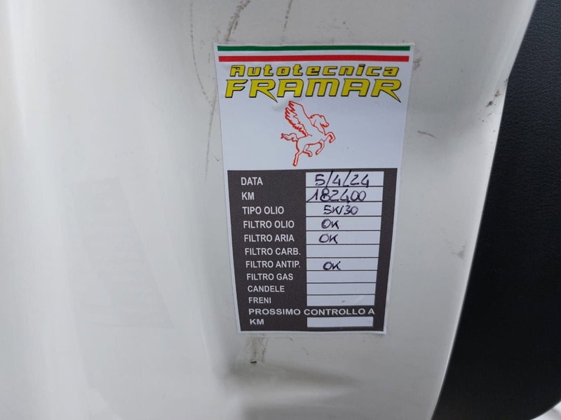 Lancia Ypsilon usata a Pavia (10)