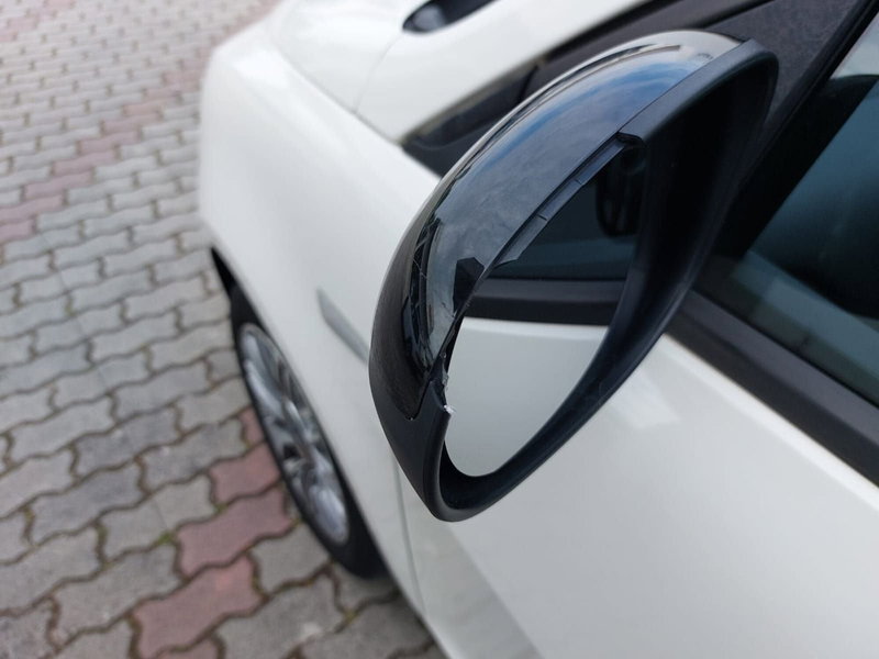 Lancia Ypsilon usata a Pavia (14)