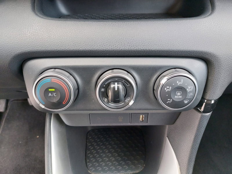 Toyota Yaris usata a Pavia (8)