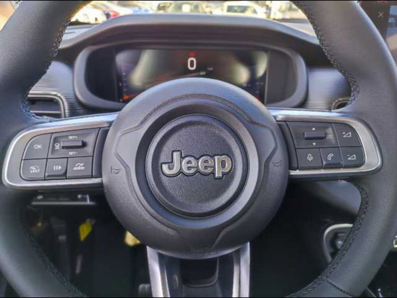 Jeep Avenger usata a Roma (17)