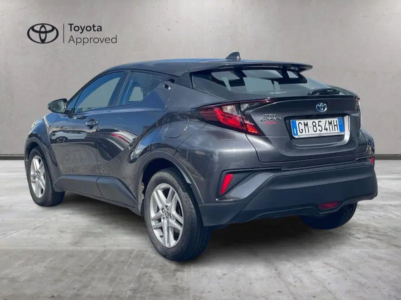 Toyota Toyota C-HR usata a Reggio Calabria (5)