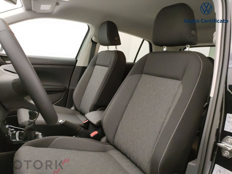 Volkswagen T-Cross nuova a Varese (11)