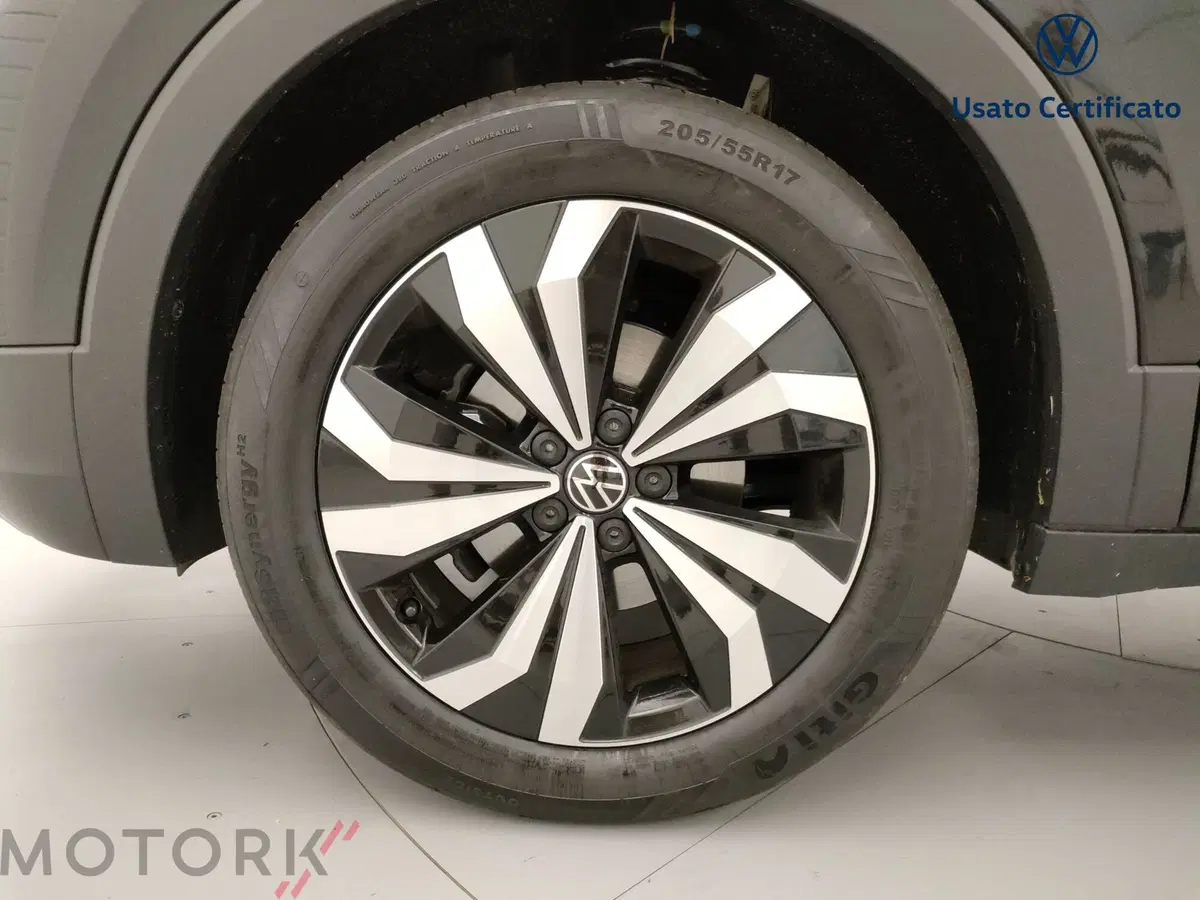 Volkswagen T-Cross nuova a Varese (6)