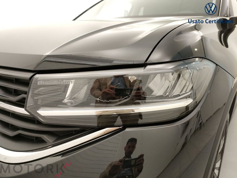 Volkswagen T-Cross nuova a Varese (7)