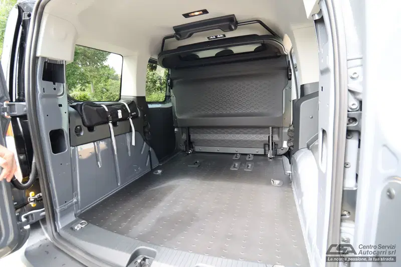 Volkswagen Veicoli Commerciali Caddy nuova a Bologna (10)