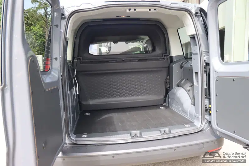 Volkswagen Veicoli Commerciali Caddy nuova a Bologna (6)