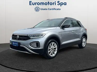 Volkswagen T-Roc 2.0 tdi Life 115cv del 2023 usata a Grosseto