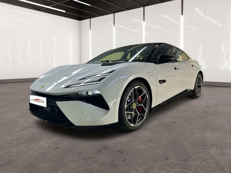 Lotus Emeya nuova a Novara