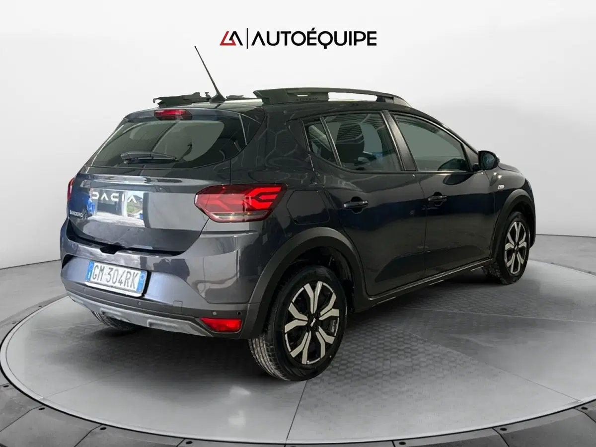 Dacia Sandero usata a Roma (5)