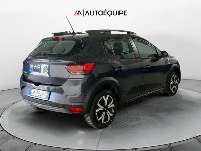 Dacia Sandero usata a Roma (5)
