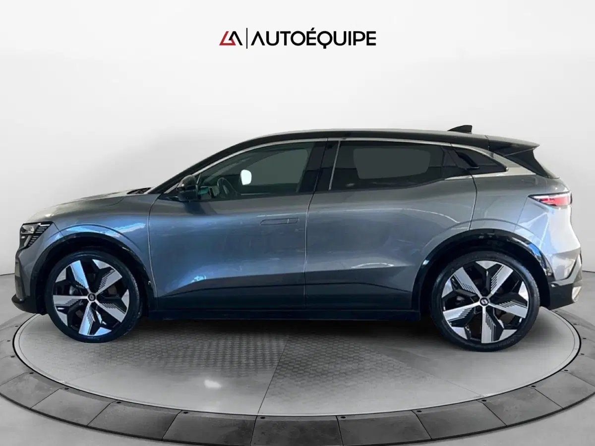 Renault Megane E-Tech Electric usata a Roma (2)