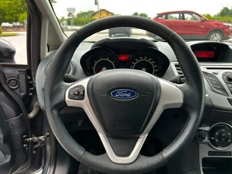 Ford Fiesta usata a Cuneo (8)