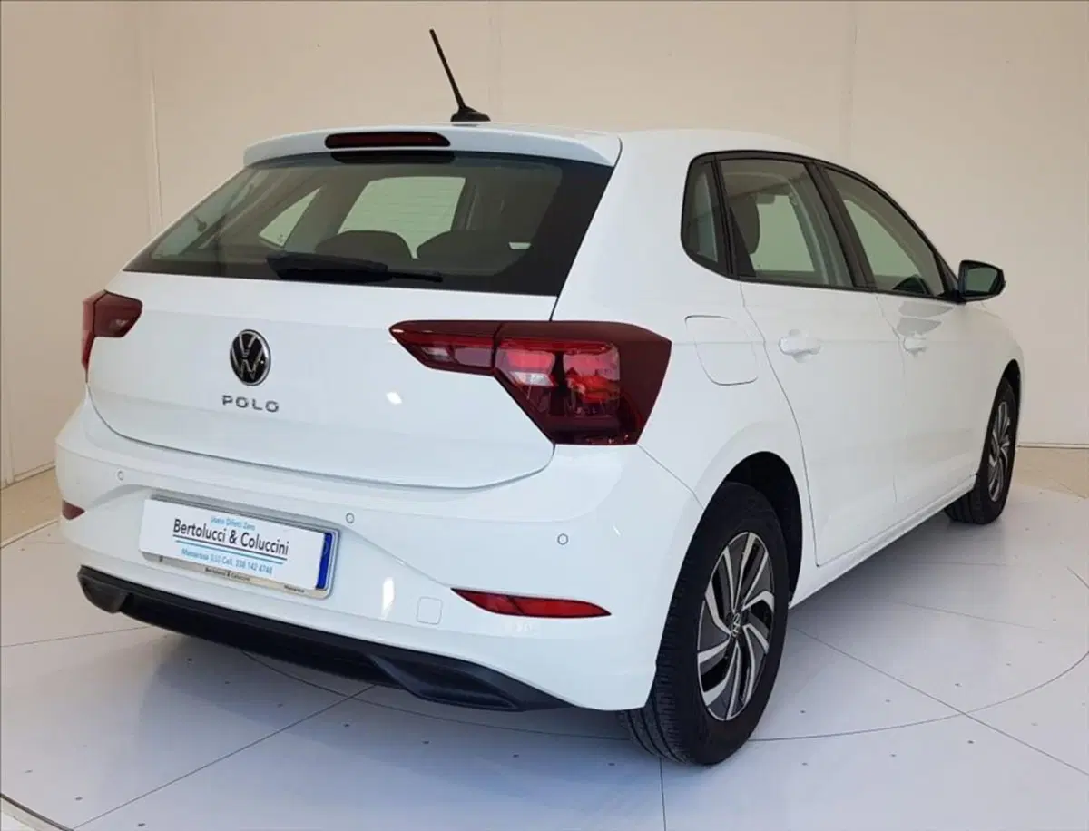 Volkswagen Polo usata a Lucca (6)