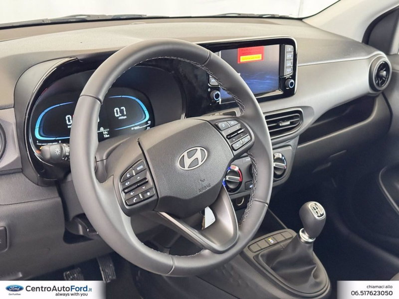Hyundai i10 nuova a Roma (18)