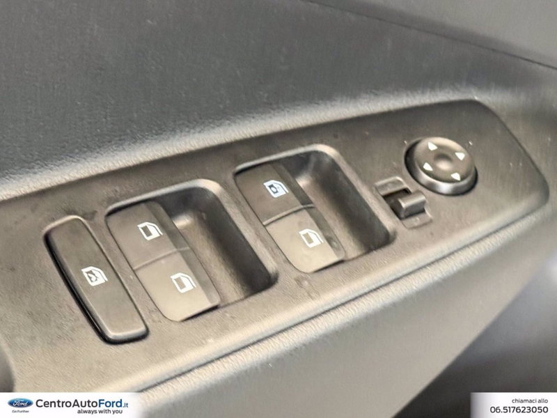 Hyundai i10 nuova a Roma (19)