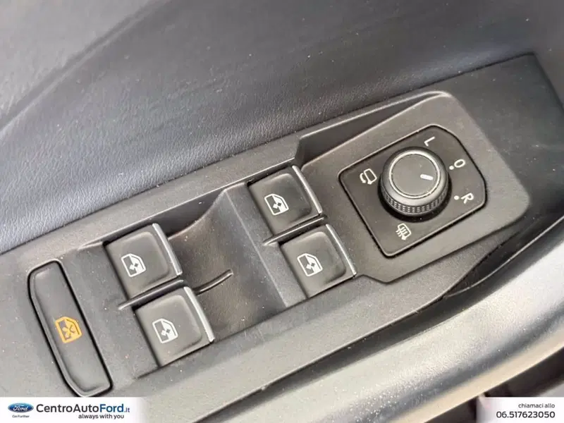 Volkswagen T-Cross usata a Roma (18)