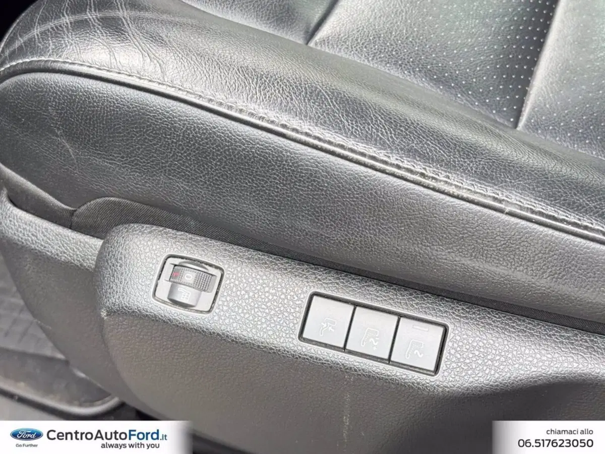 Peugeot Traveller usata a Roma (19)