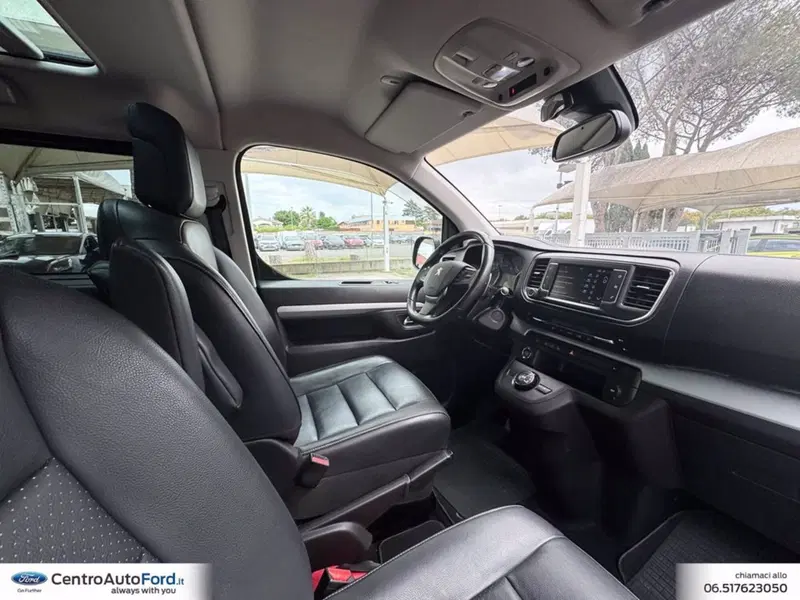 Peugeot Traveller usata a Roma (6)