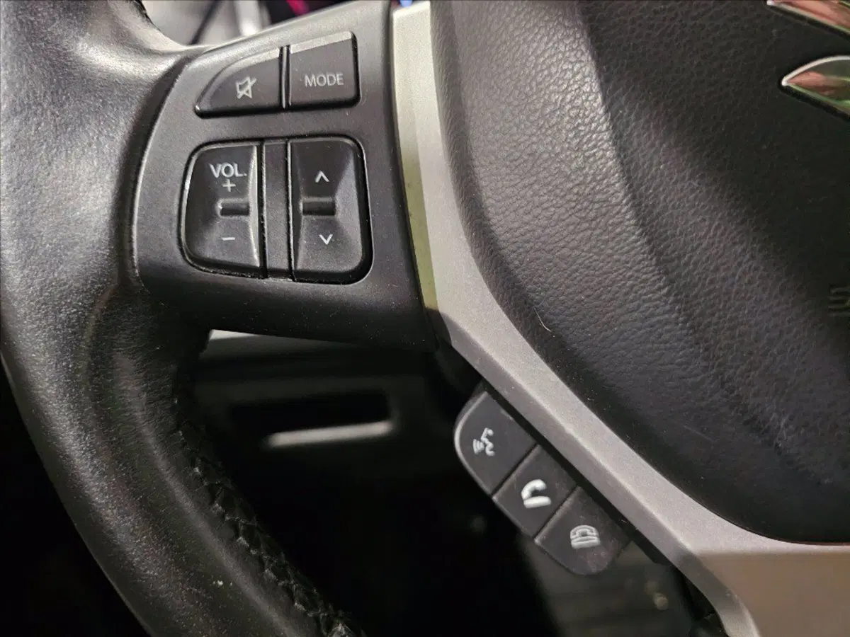 Suzuki Vitara usata a Palermo (13)