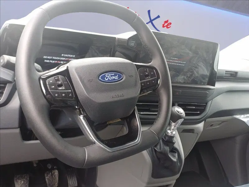 Ford Transit Custom Furgone nuova a Milano (16)