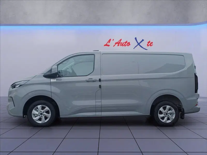 Ford Transit Custom Furgone nuova a Milano (5)