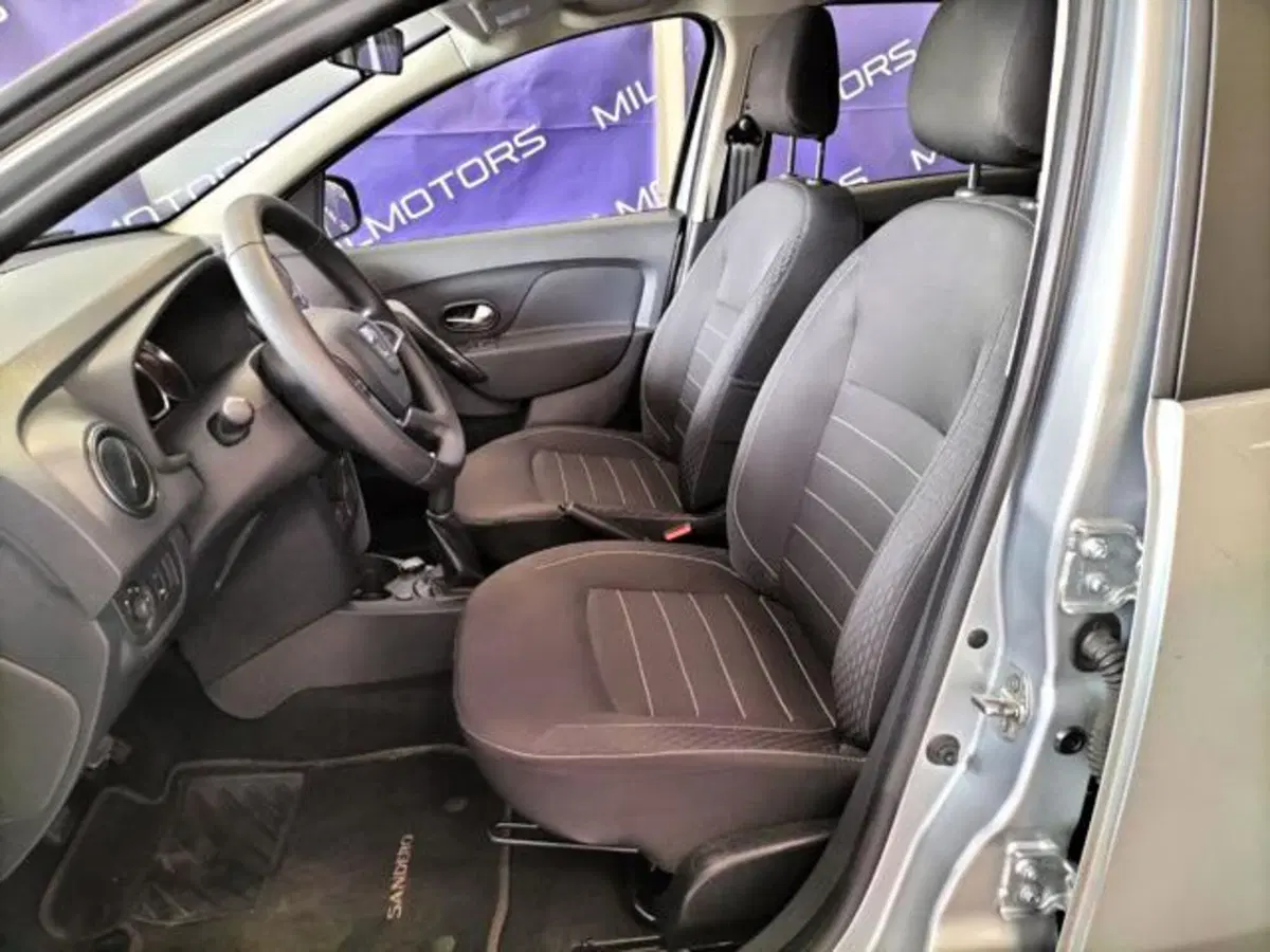 Dacia Sandero usata a Messina (11)