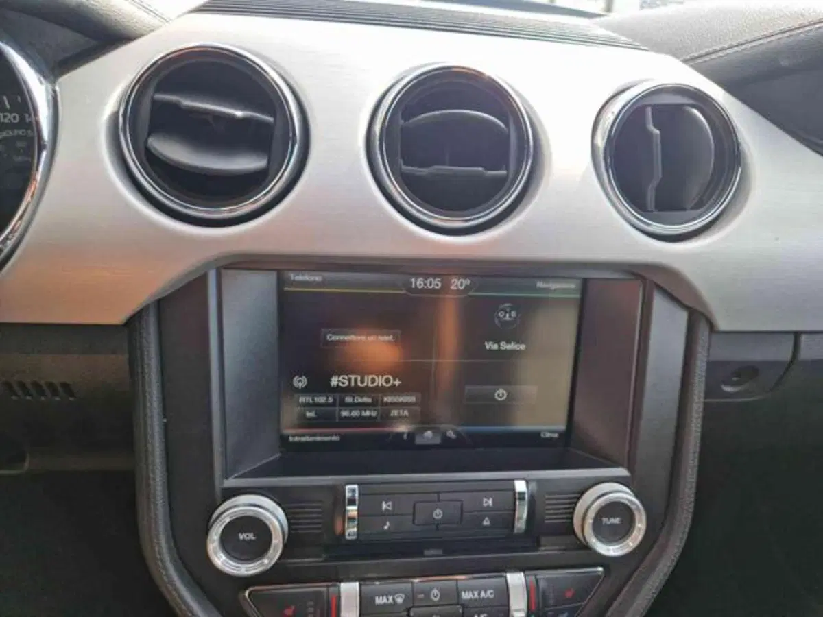 Ford Mustang Cabrio usata a Bologna (14)