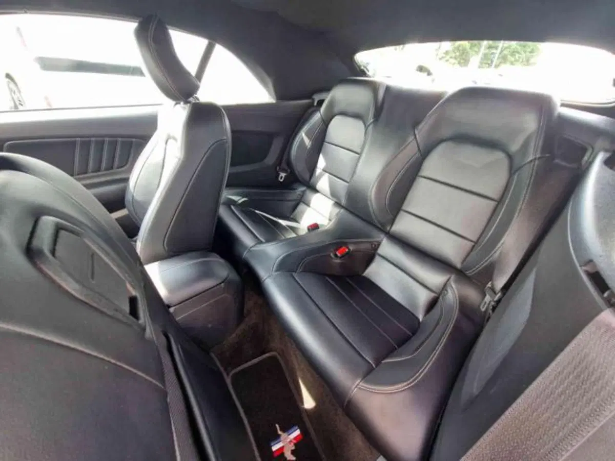 Ford Mustang Cabrio usata a Bologna (16)
