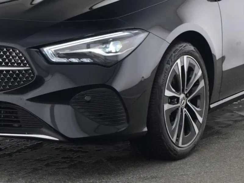 Mercedes-Benz CLA Shooting Brake usata a Milano