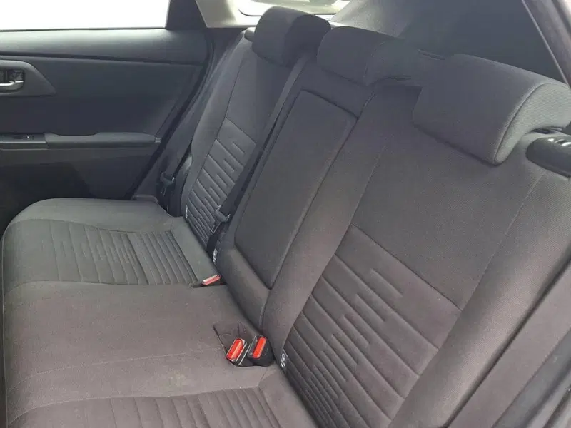 Toyota Auris Station Wagon usata a Torino (14)