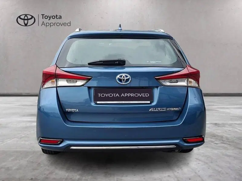 Toyota Auris Station Wagon usata a Torino (5)