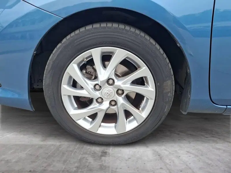 Toyota Auris Station Wagon usata a Torino (8)