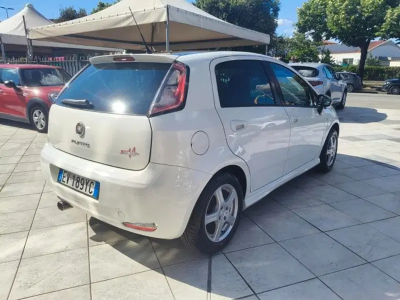 Fiat Grande Punto usata a Firenze (10)