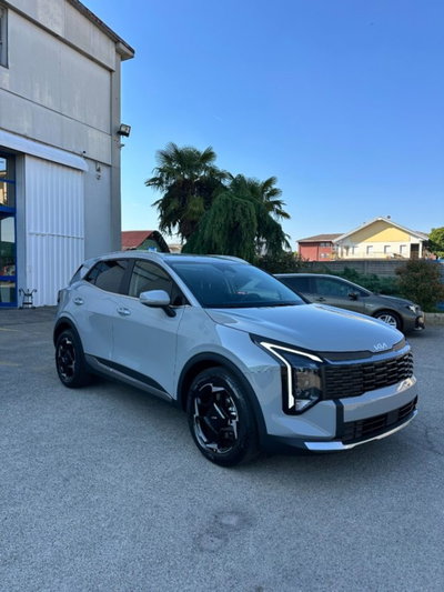 Kia Sportage 1.6 crdi mhev Style dct nuova a Novara