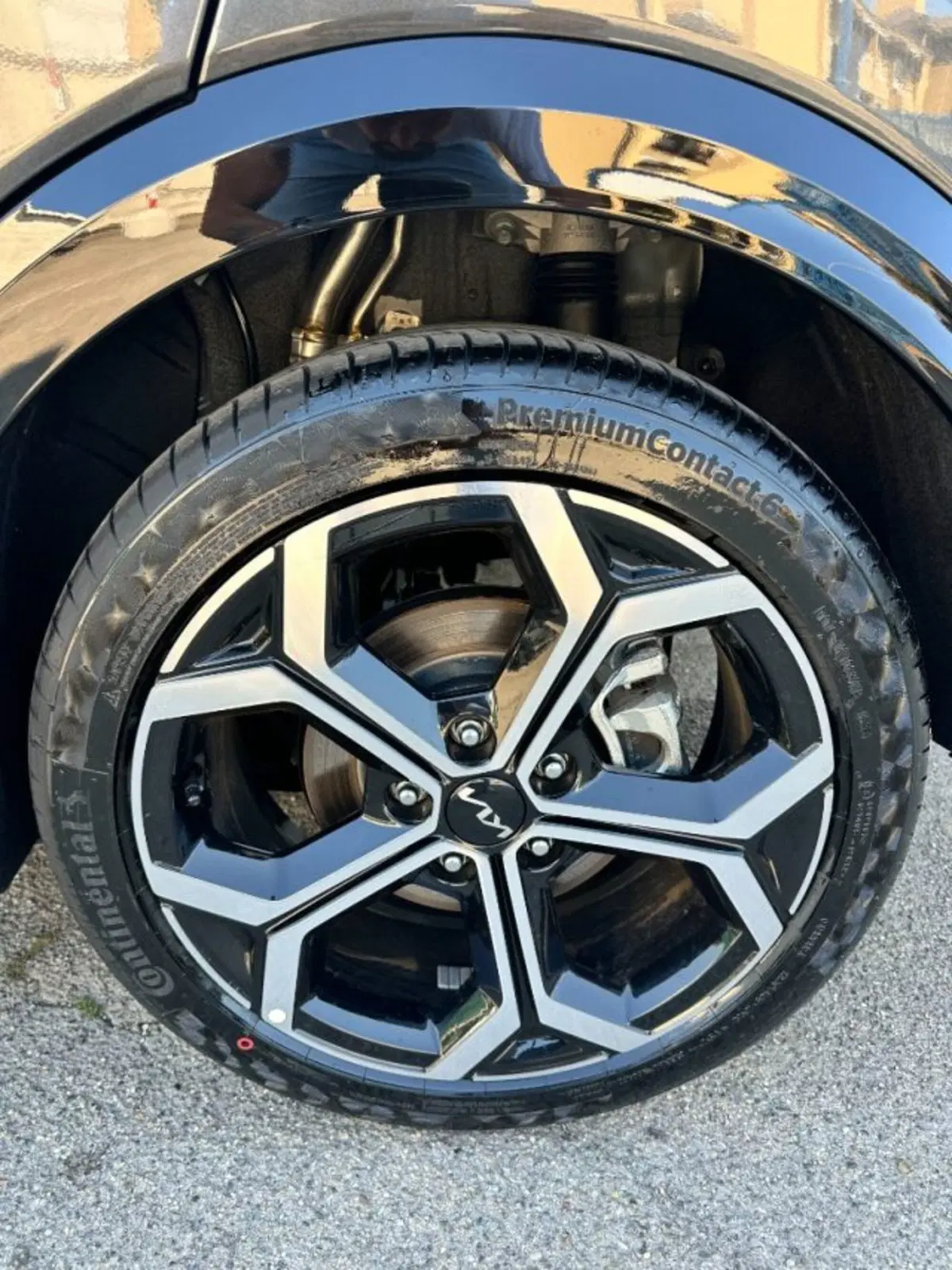 Kia Niro nuova a Novara (11)
