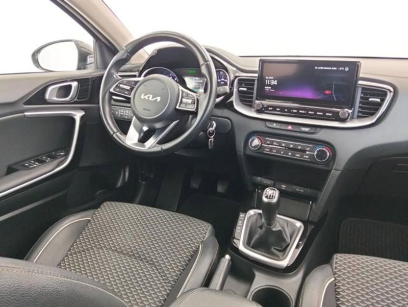 Kia XCeed usata a Como (10)