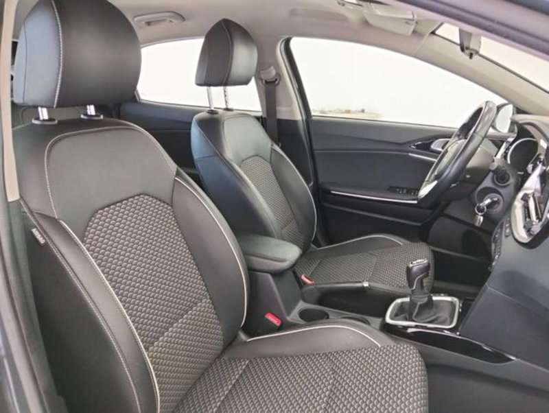 Kia XCeed usata a Como (3)