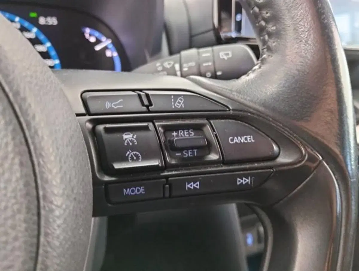 Toyota Yaris Cross usata a Como (13)