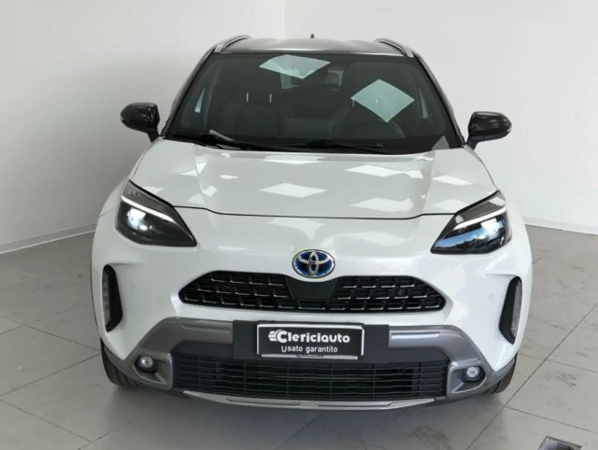 Toyota Yaris Cross usata a Como (6)