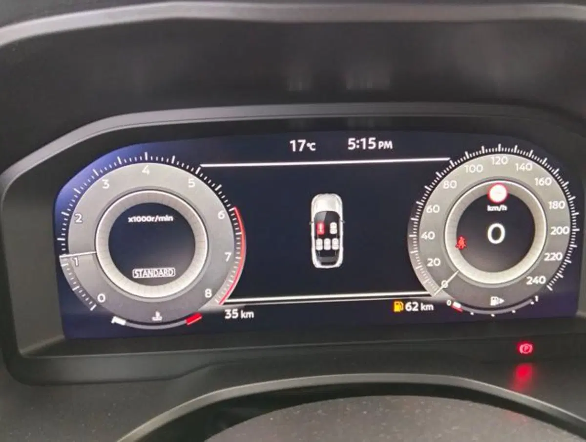 Nissan Qashqai nuova a Como (13)
