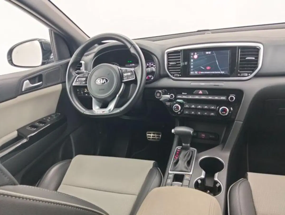 Kia Sportage usata a Como (11)