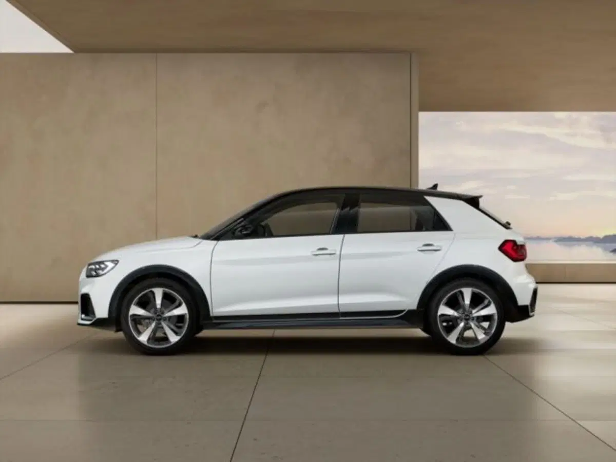 Audi A1 allstreet nuova a Treviso (4)