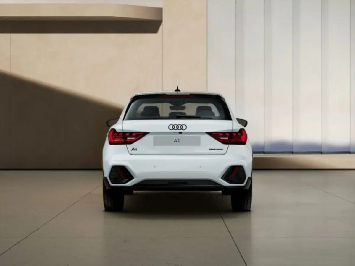Audi A1 allstreet nuova a Treviso (5)