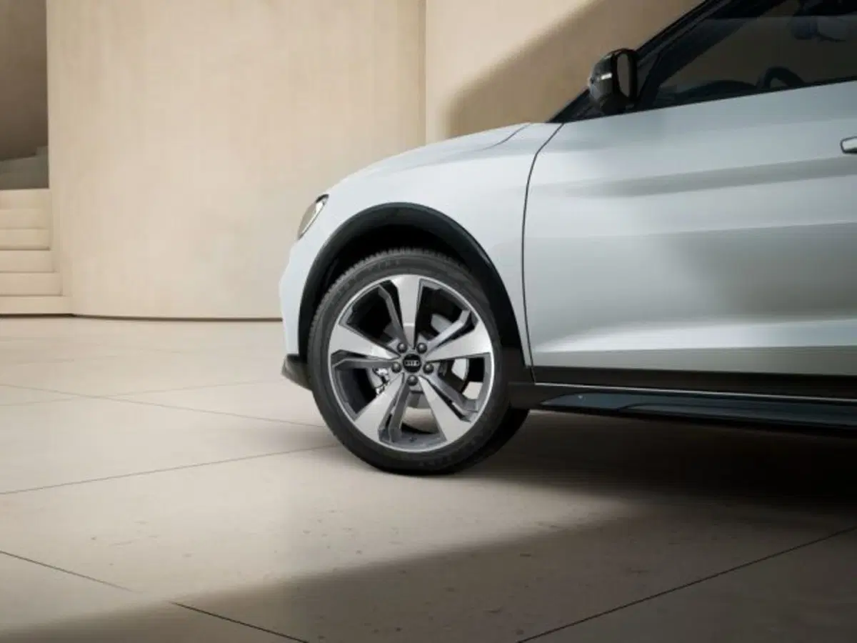 Audi A1 allstreet nuova a Treviso (7)