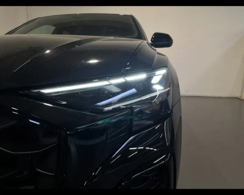 Audi Q8 usata a Treviso (14)