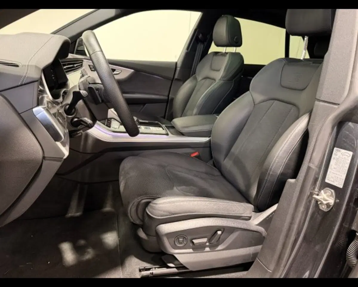 Audi Q8 usata a Treviso (11)