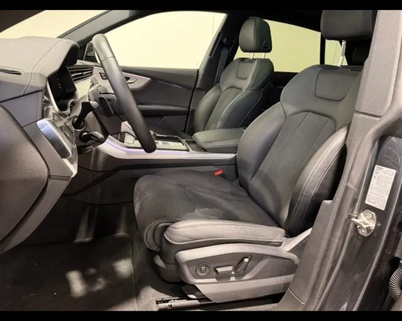 Audi Q8 usata a Treviso (11)